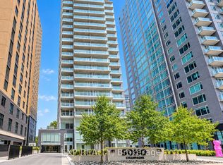 111 Champagne Ave S #406, Ottawa, ON K1S 5V3