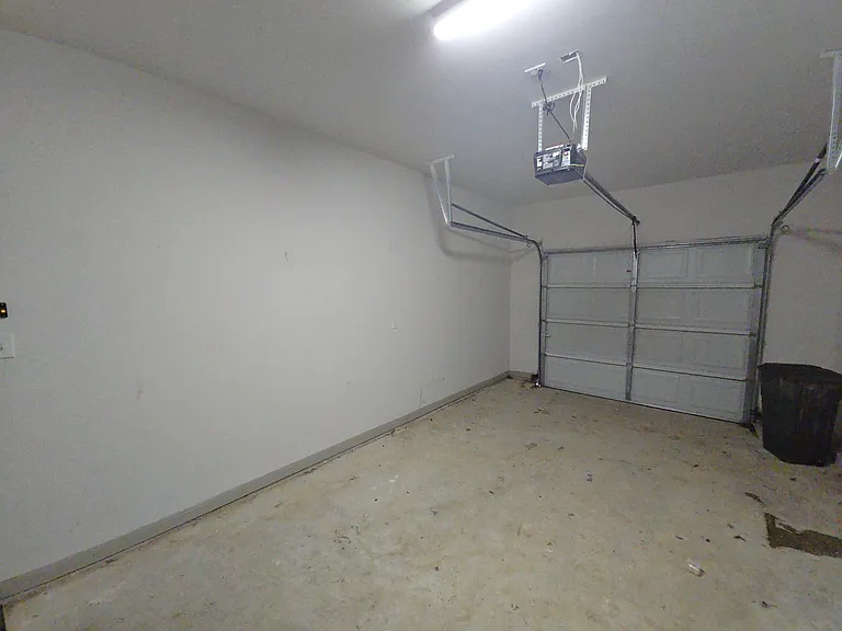 626 Magnolia Bnd — Photo 19