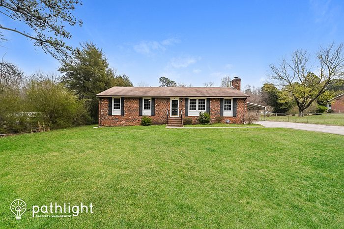 1st image of 461 N Mullens Ln