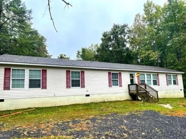 5001 Holly Dr, Partlow, VA 22534