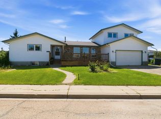 4335 53rd Ave, Tofield, AB T0B4J0