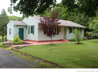 18 Gendron Rd, Moosup, CT 06354