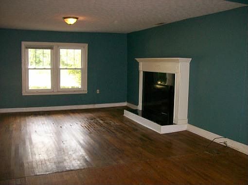 5th image of 1473 Centerville Hwy