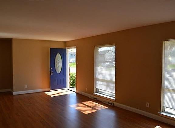3rd image of 3035 Copenhagen Dr