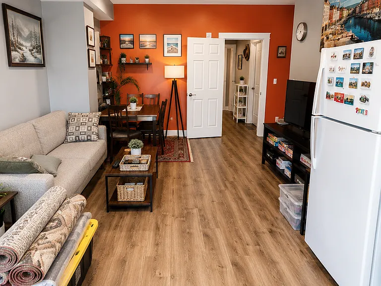 1500 Broadway Ave #101 — Photo 3
