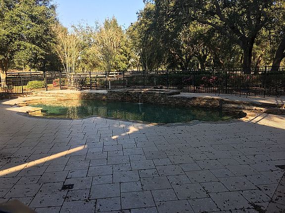 2nd image of 15519 Vinola Ct