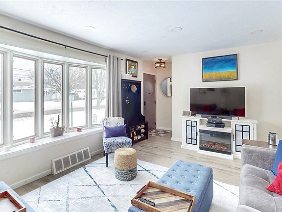5th image of 6022 Hardin Dr