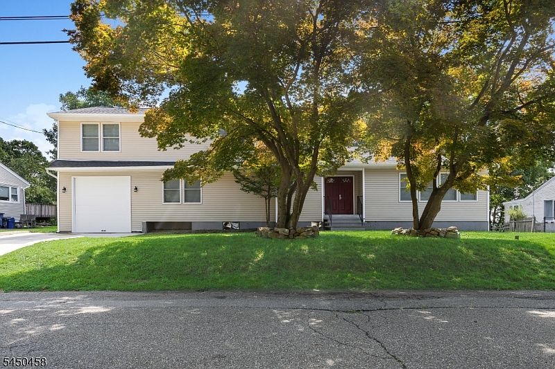 1st image of 55 Shawnee Ave