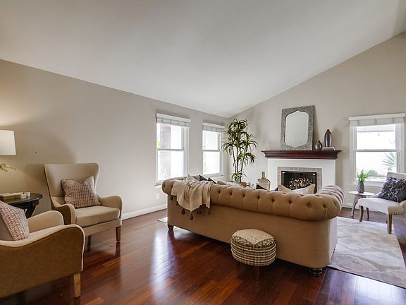 3rd image of 3313 Avenida Sierra