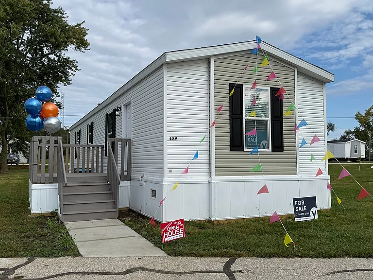 Marion Village — Photo 10
