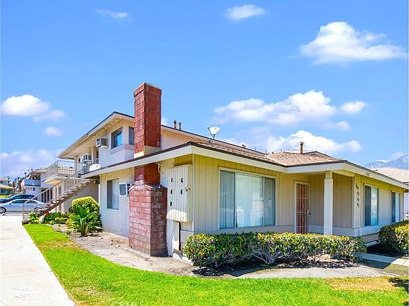 3rd image of 7440 Carnelian St