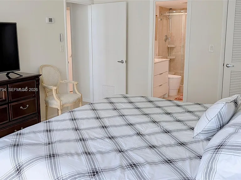 10275 Collins Ave #1106 — Photo 17
