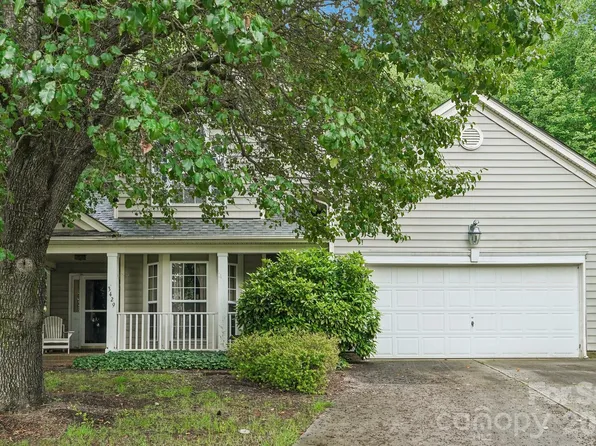 3429 Turtle Cross Ln, Charlotte, NC 28269