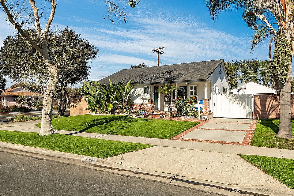1st image of 21806 Anza Ave