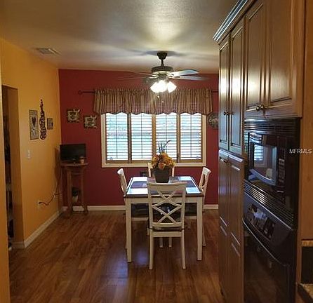 5th image of 23046 Fontaine Ave