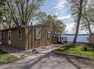 3748 Sioux Ln, Madison Lake, MN 56063