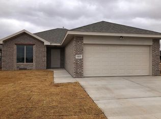 1411 13th St, Shallowater, TX 79363