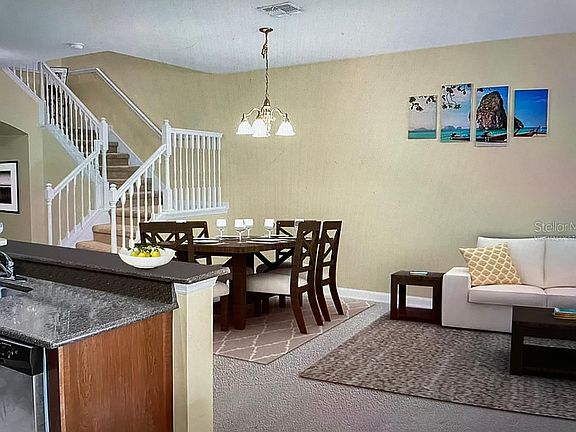 5th image of 2005 Beachberry Ln