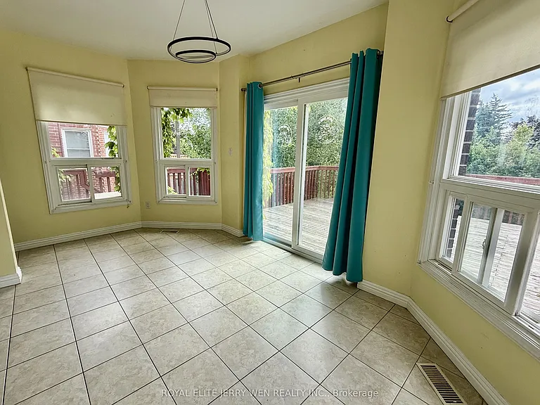 10 Kingsboro Rd — Photo 10