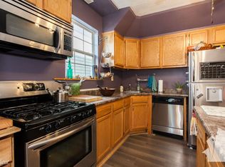 3333 W Warner Ave, Chicago, IL 60618