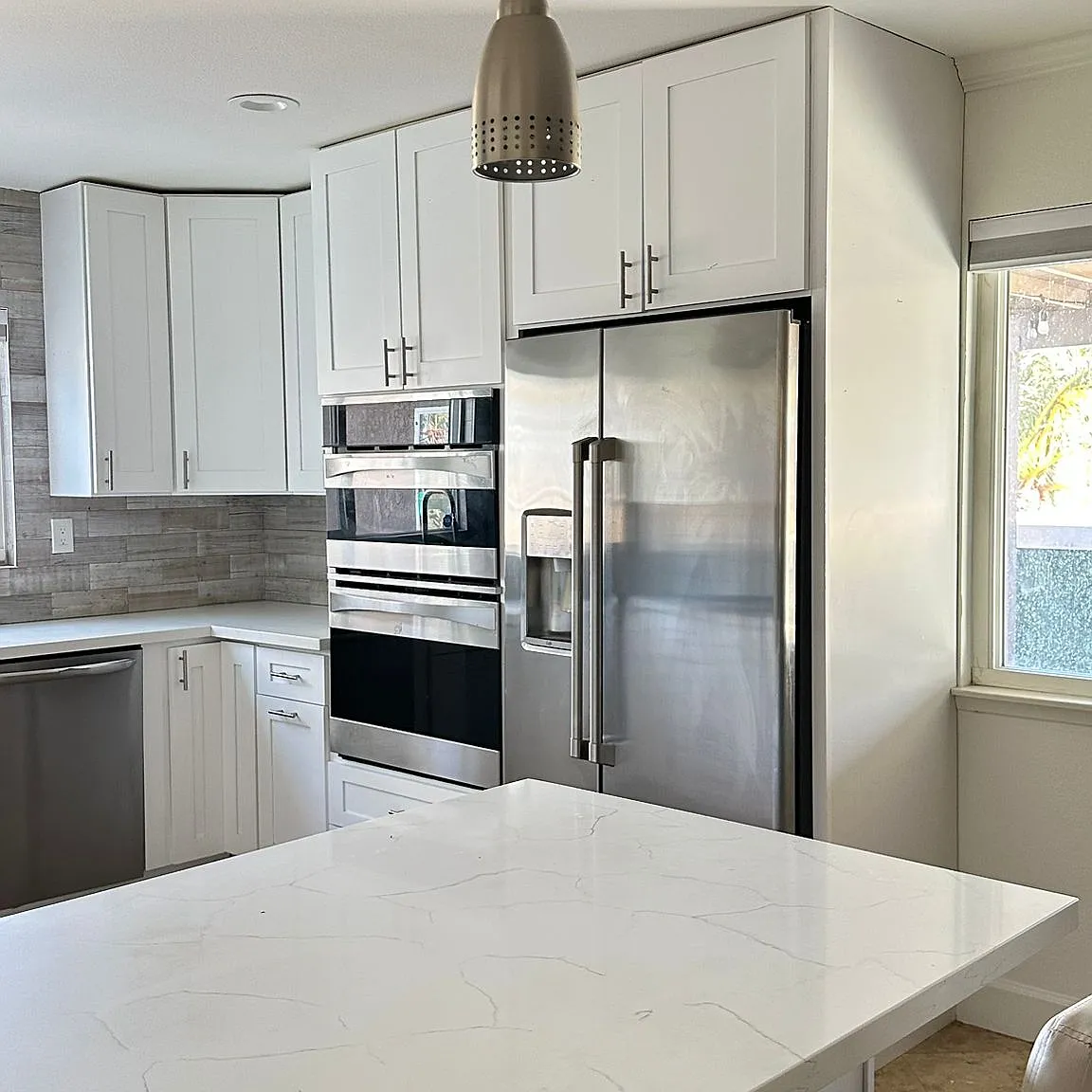 4 bed, 2100 sqft, $3,200 — Photo 3