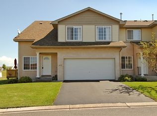 21137 Mustang Ln, Forest Lake, MN 55025