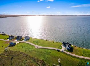 118 Sunset Park Dr, Estelline, SD 57234