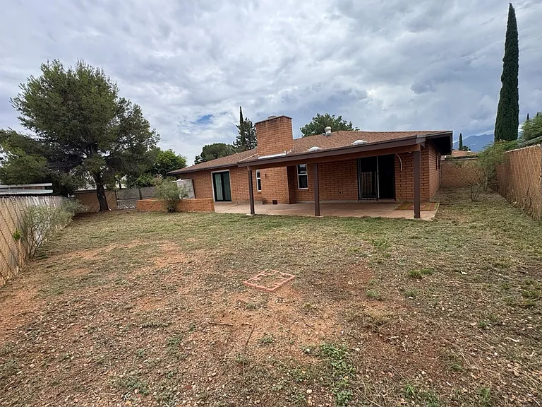1281 N Catalina Dr — Photo 25