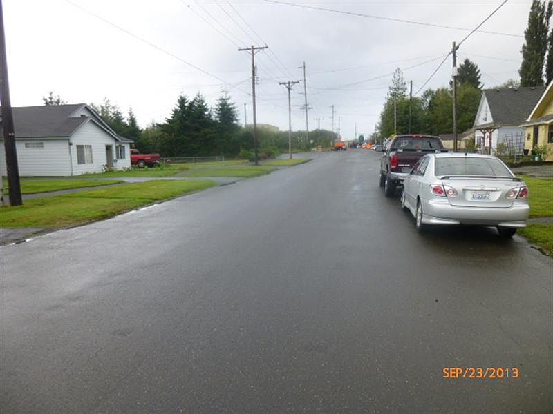 2nd image of 814 5th St