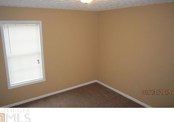 4th image of 403 Winterwood Dr