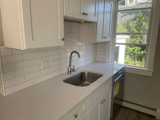 1st image of 92 Brook St #1
