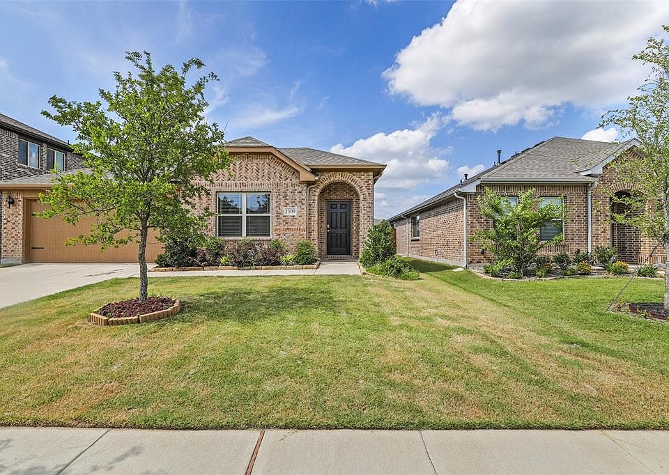 1st image of 1309 Pleasant Knoll Trl