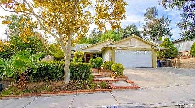 1st image of 22347 Paragon Dr
