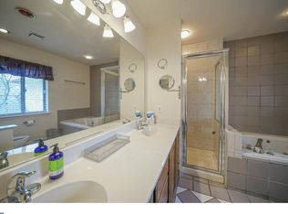 40 High Gate Ln, Blue Bell, PA 19422