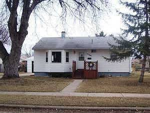 1st image of 1326 Utah Ave SE