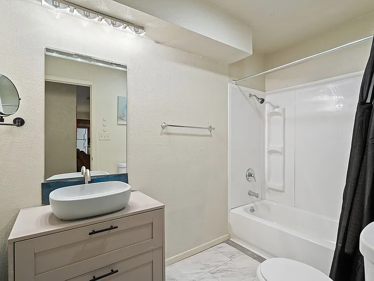 2503 Parker Ln #A — Photo 25