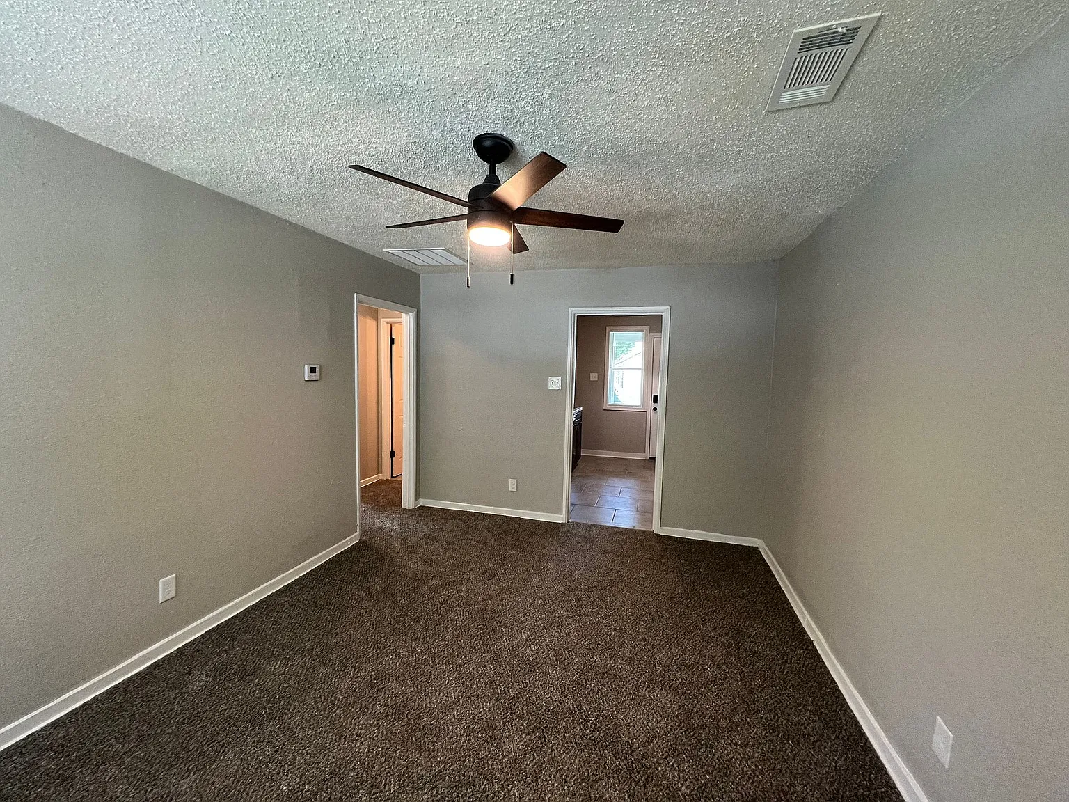 2985 Waynoka Ave — Photo 3