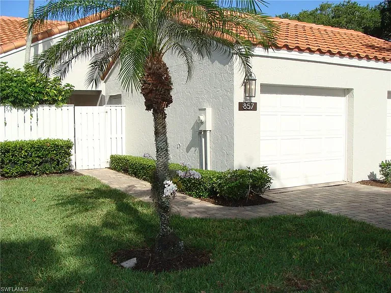 857 Reef Point Cir — Photo 22