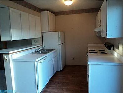 5th image of 5003 Singleton Dr