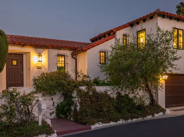 3922 Glenridge Dr, Sherman Oaks, CA 91423