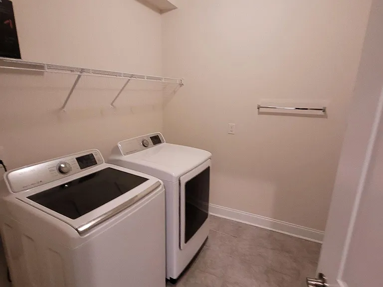 113 Wynfield Blvd — Photo 55