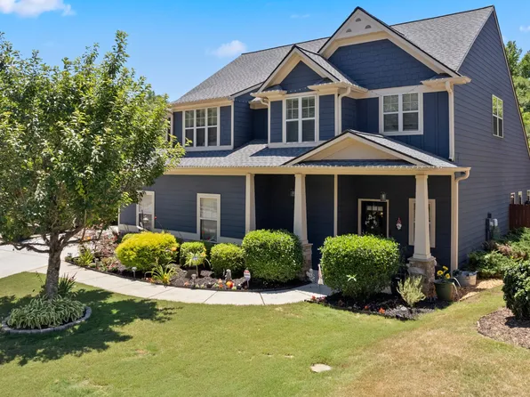 131 Haleys Cir, Woodstock, GA 30188