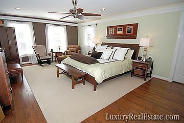 5th image of 6800 Langley Springs Ct