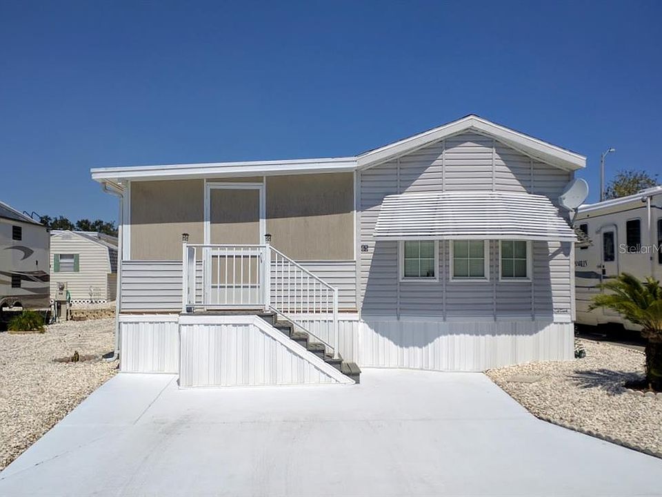 1st image of 65 FAIRVIEW DRIVE S