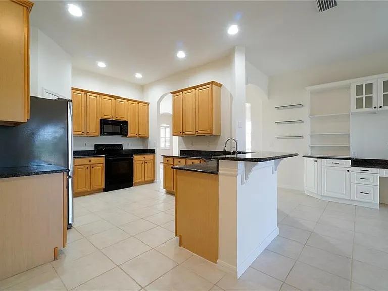 974 Kersfield Cir — Photo 10