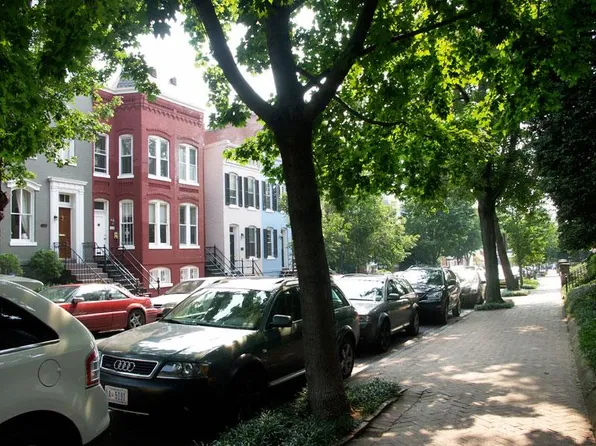 3118 1/2 Dumbarton St NW, Washington, DC 20007