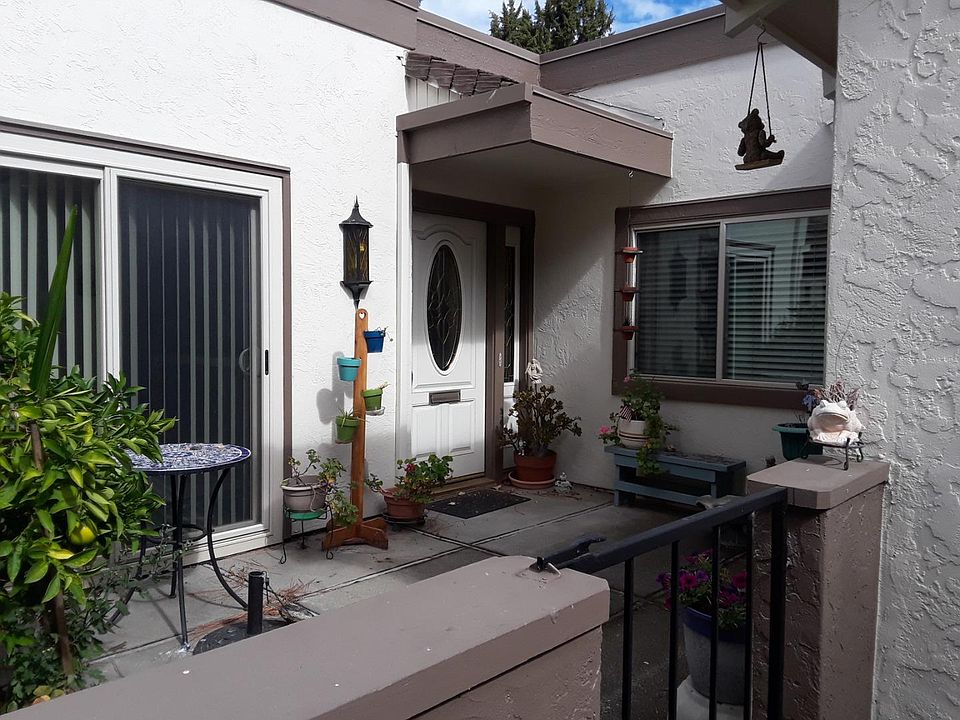 1st image of 6243 Gerdts Dr