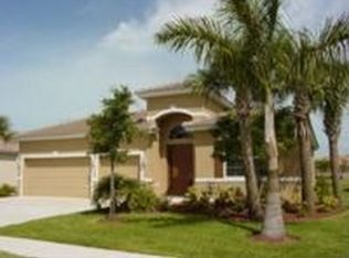 2538 Sawgrass Lake Ct, Cape Coral, FL 33909