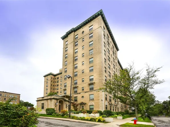 33 Gates Cir #7-C-7C, Buffalo, NY 14222