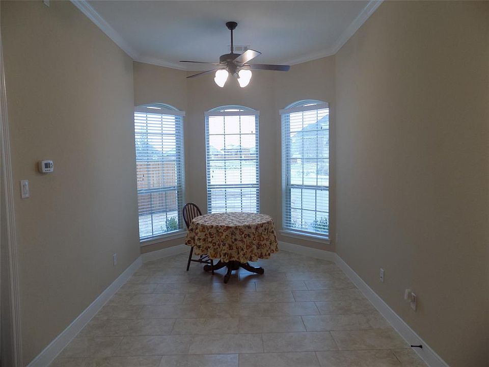 1st image of 11003 Cottonwood Shores Ct